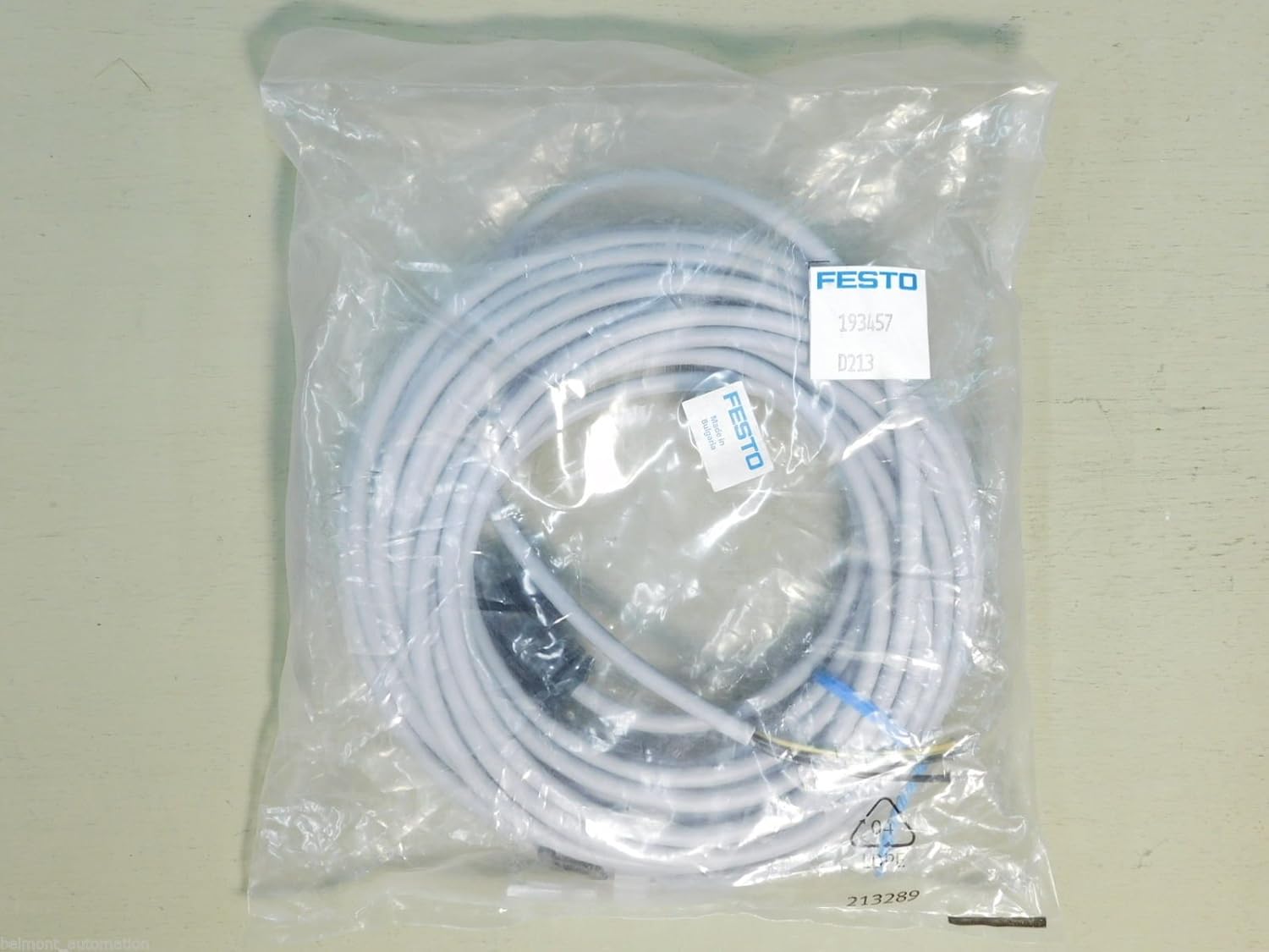Festo 193457 Model KMEB-1-24-10-LED Plug Socket With Cable, White