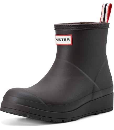 Amazon.com | Hunter Women's Play Chelsea Neo Boots, Black, 5