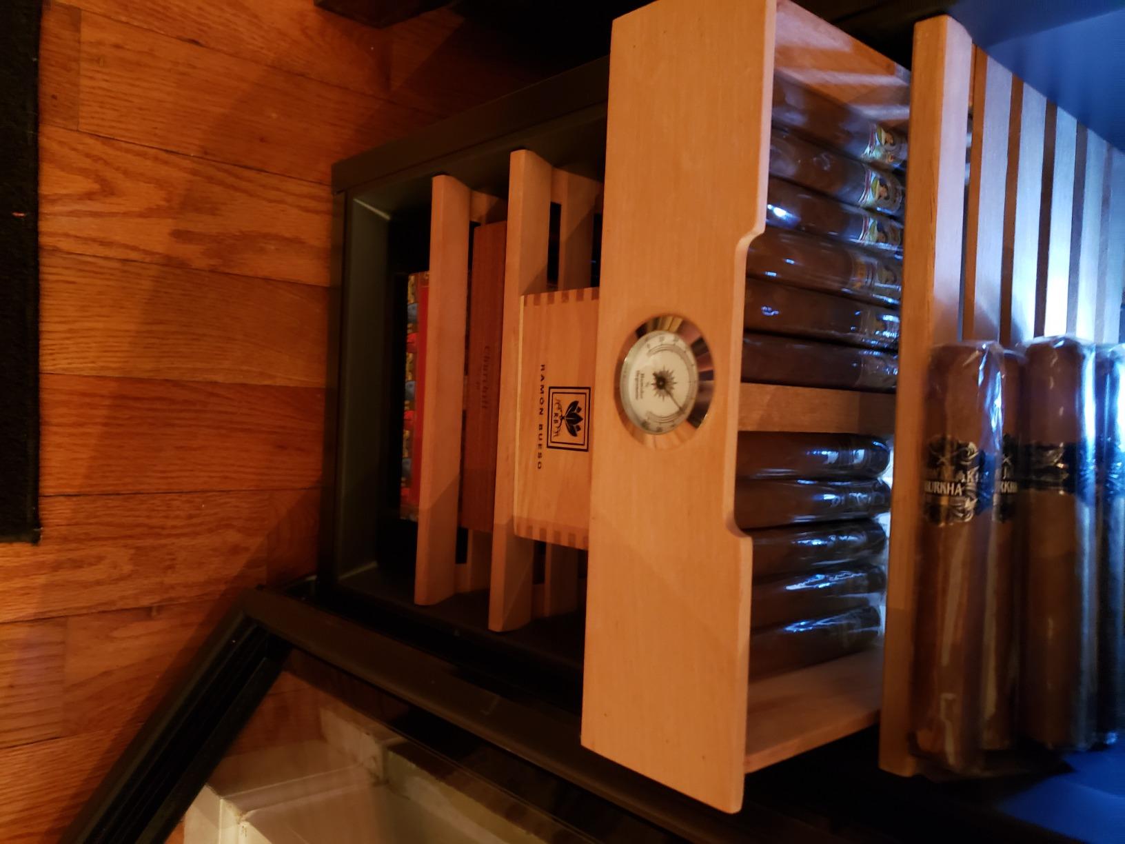 Audew Cigar Cooler Humidor Spanish Cedar Wood 300 Capacity