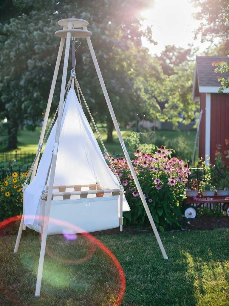 hanging cradle stand