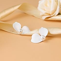 Trinckle White Pearl Stud Earrings for
