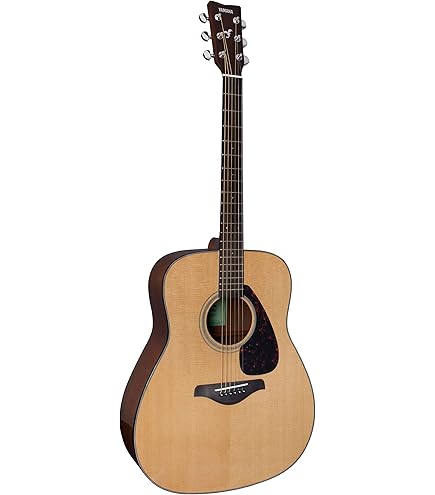 Amazon.com: Yamaha FS820 Small Body Solid Top Acoustic Guitar