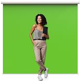 【Wider Style】 KHOMO GEAR Green Screen 84 x 84 inch - Extra Large Pull Down Projector Green Screen Backdrop - Portable Collapsible Roll Down Projector Screen