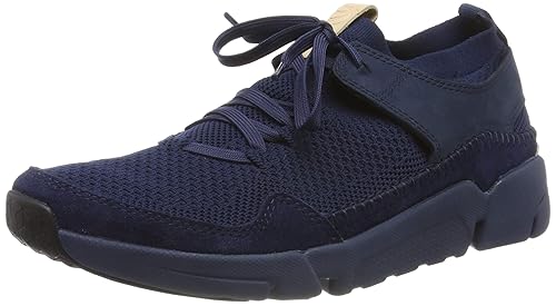 clarks black walking shoes