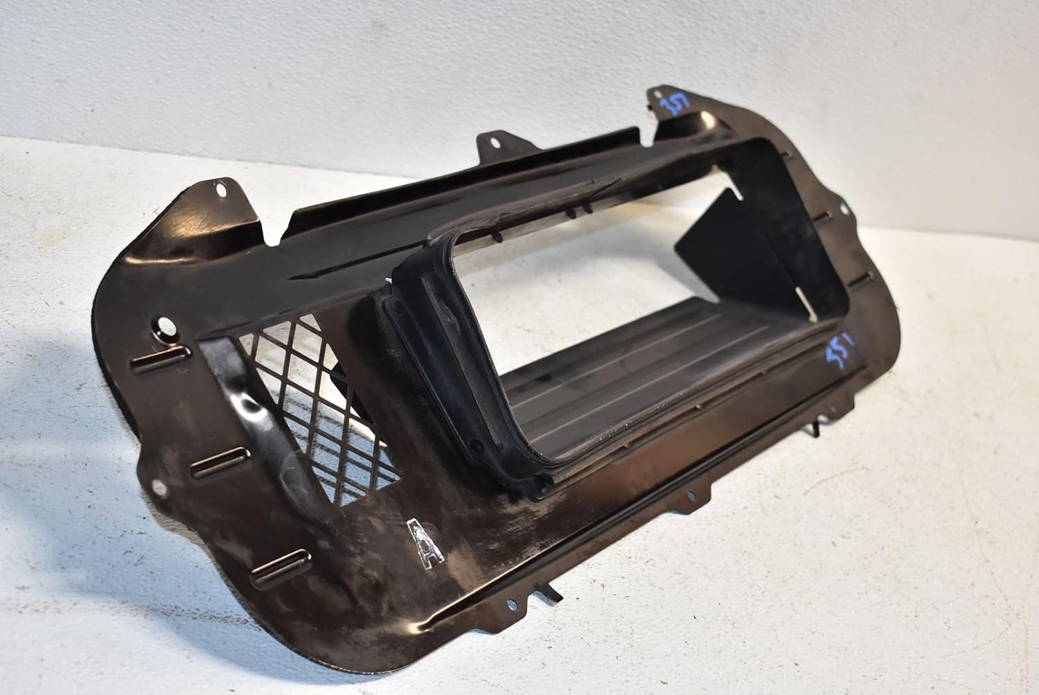 04 05 Subaru WRX Hood Scoop Shroud Vent Insert Support