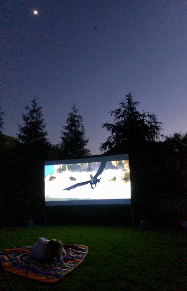 [Elite Screens] Yard Master 2 Series