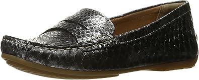 clarks artisan slip on