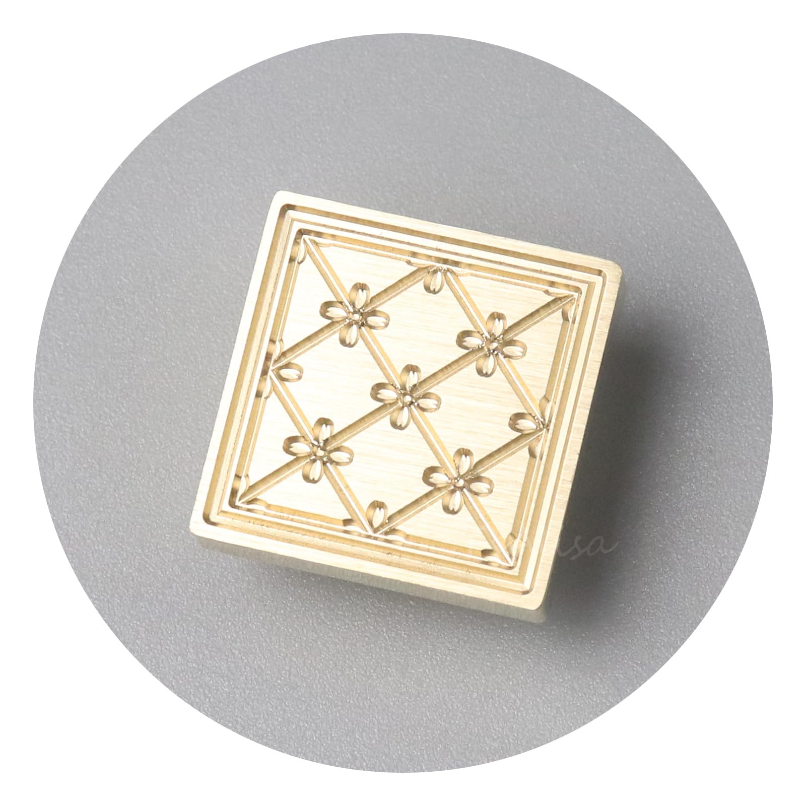 fsalisa European Pattern Sealing Wax Stamp Wax Seal Stamp Vintage Brass Head without Wooden Handle Great for Embellishment of Wedding Invitations, Cards Envelopes, Wine Packages, Gift Wrapping (8#)