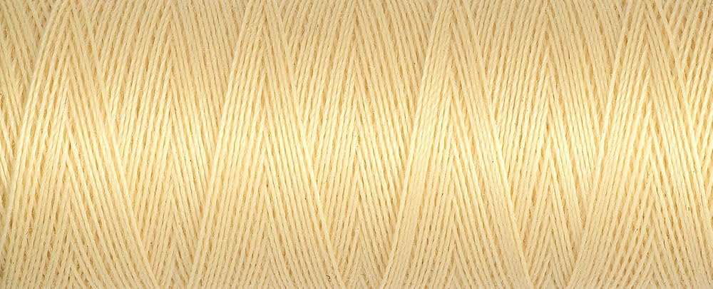 Gütermann Sew All Polyester Thread 100M Light Yellow 0325 5.5x1.8x1.8 cm