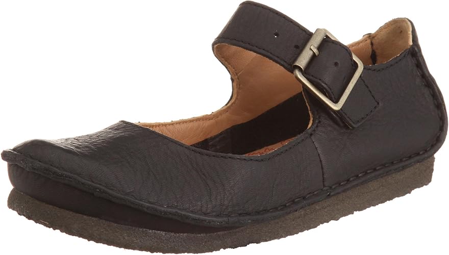 clarks faraway fell black