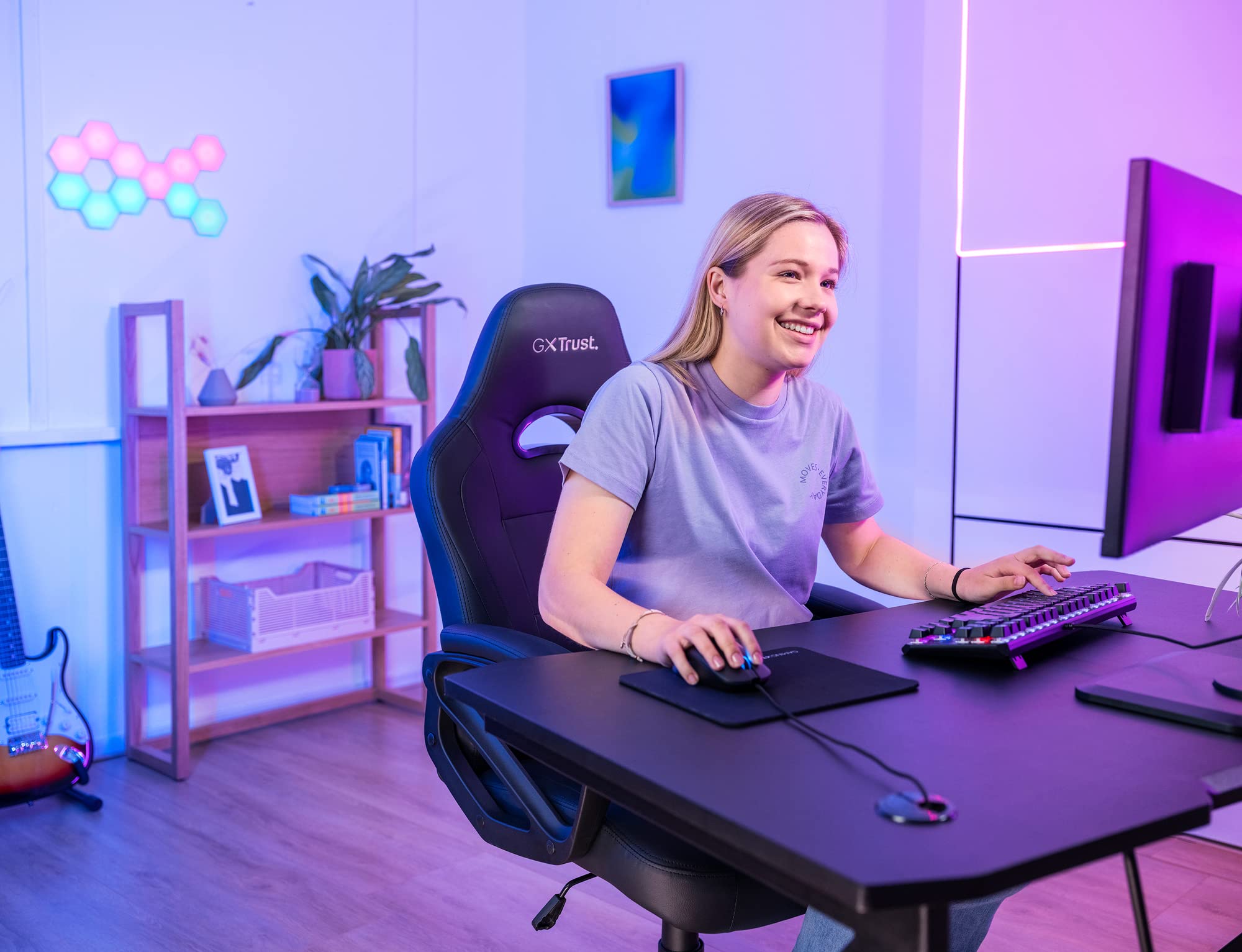 Trust Gaming GXT 981 Redex Federleichte Gaming-Maus, 200-10.000 DPI, 80-Mill-Kailh-Schaltern, Optischer Sensor, RGB-Maus, 6 Programmierbare Tasten, PC-Maus für Laptop, Computer, Windows – Schwarz 8