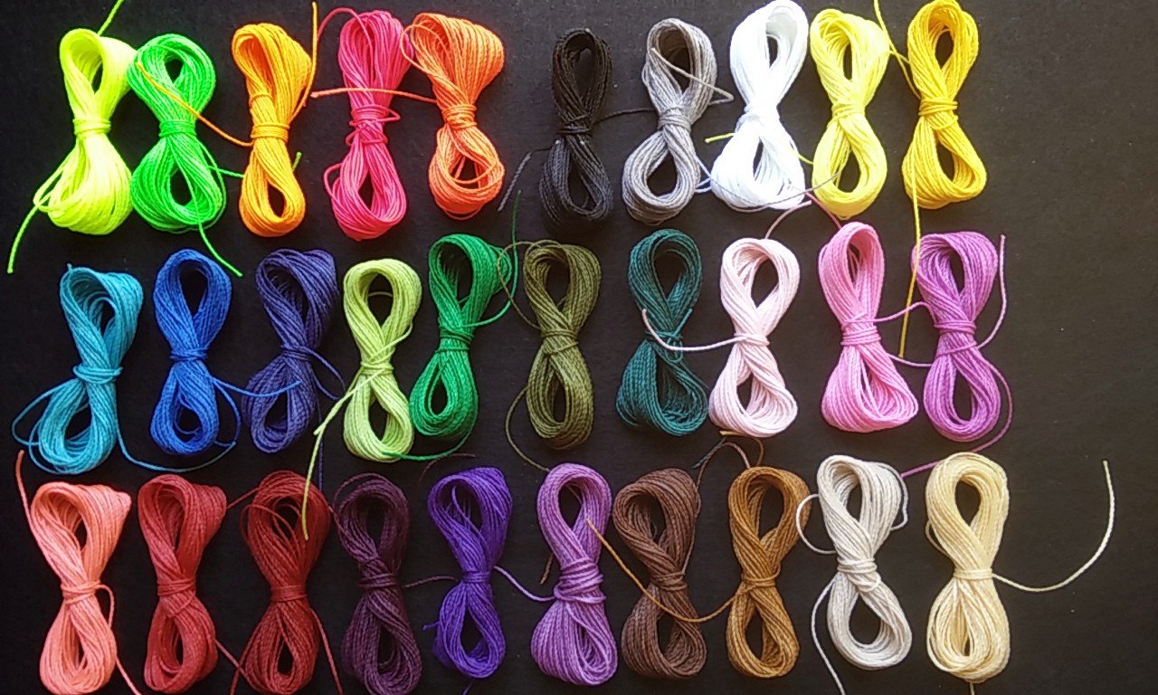 600 metres Waxed Thread Linhasita, 30 colours x20 Metres per color