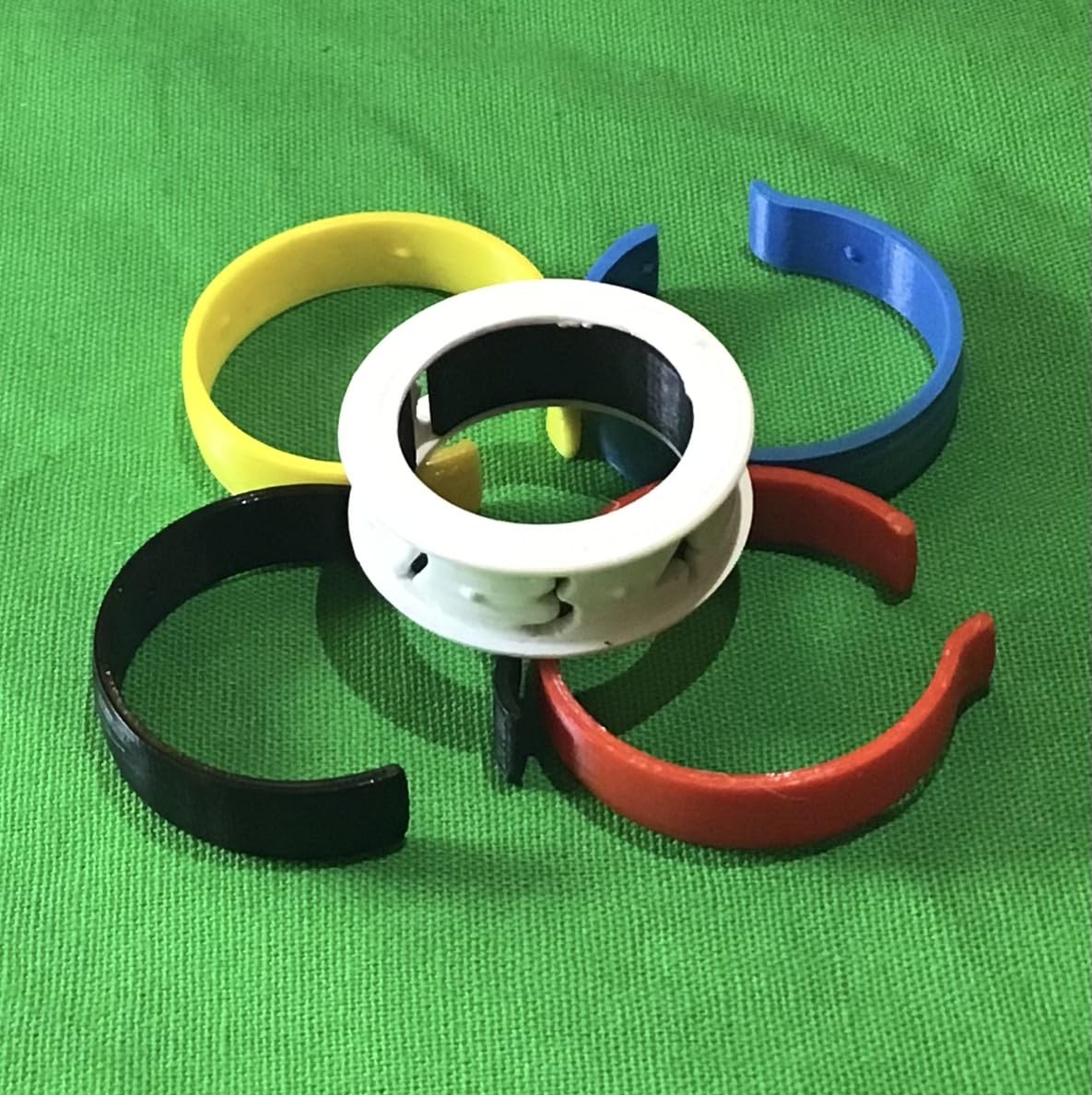 Croquet playing aid:- Score-Ring