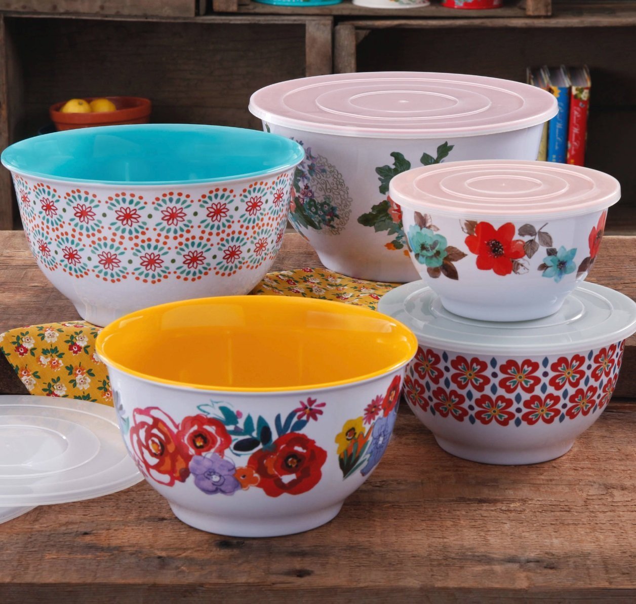 The Pioneer Woman 10Piece Nesting Mixing Serving Bowl Set features