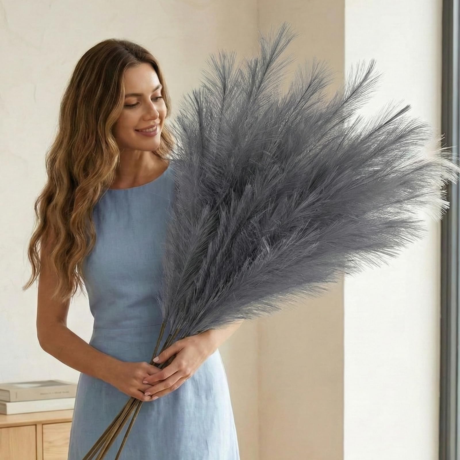 Large Grey Pampas Grass Artificial 116cm, Fluffy Faux Pampa Feathers 3 Stems, Tall Dried Plants for Floor Vase Living Room Bedroom Decor, Decorative Home Accessories Ornaments