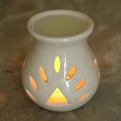 Pure Source India Ceramic Aroma Burner (4 x 3 inch, Ivory & White)