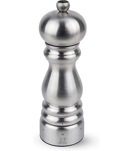 Amazon.com: Peugeot Bistro Chef Manual Salt & Pepper Mill Gift Set