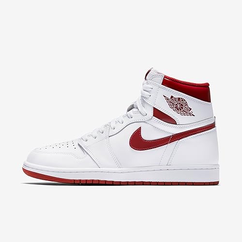 Amazon ナイキ Air Jordan 1 Retro High Og エアジョーダン男子スニーカーメンズシューズ 33f 並行輸入品 Oharoo Nike ナイキ バスケットボール