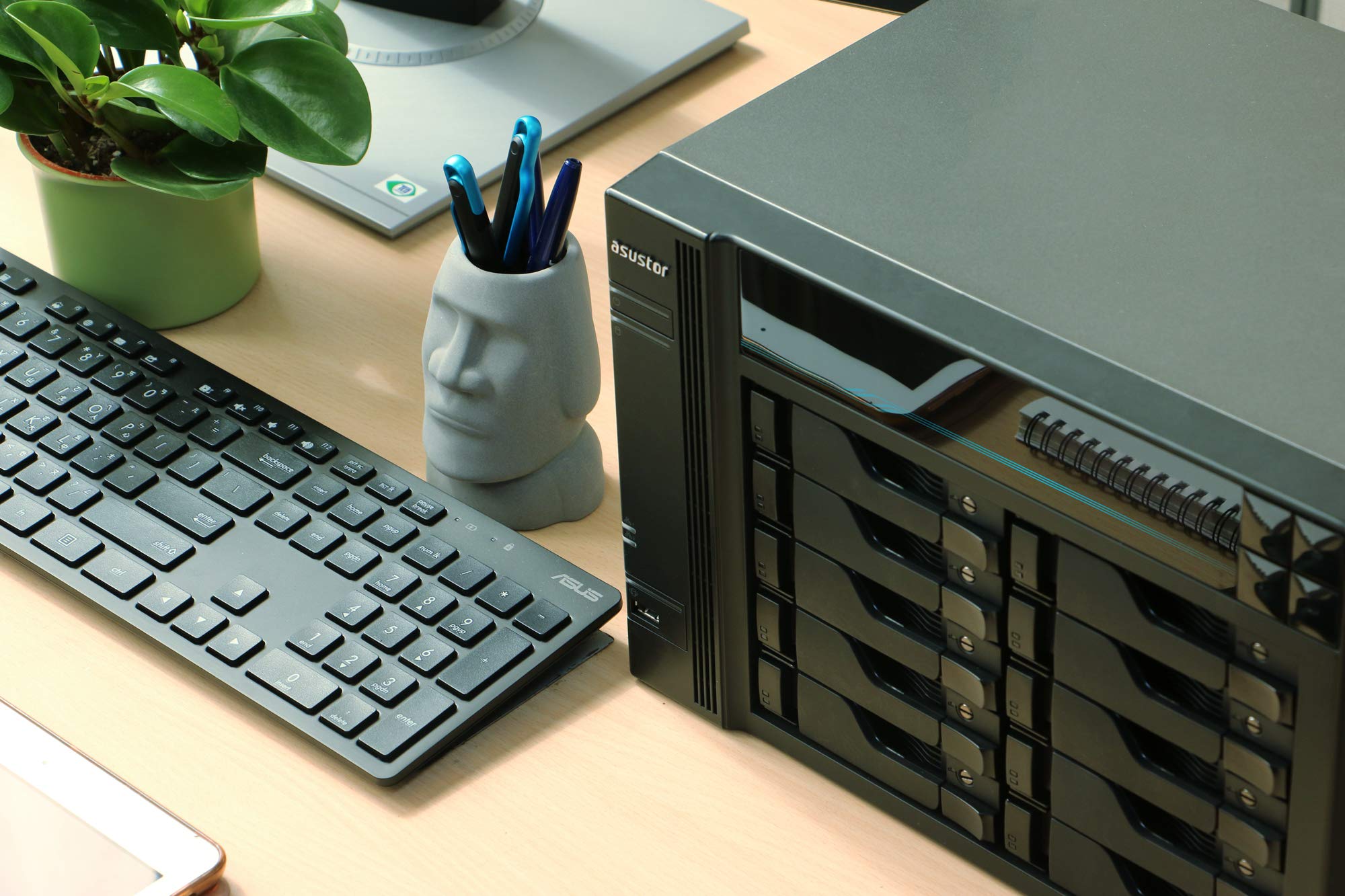 Asustor Lockerstor 10 AS6510T - 10 Bay NAS, 2.1GHz Quad-Core, 2 M.2 NVMe SSD Slot, 10GbE Port, 2.5GbE Port, 8GB RAM DDR4, Enterprise Network Attached Storage (Diskless)