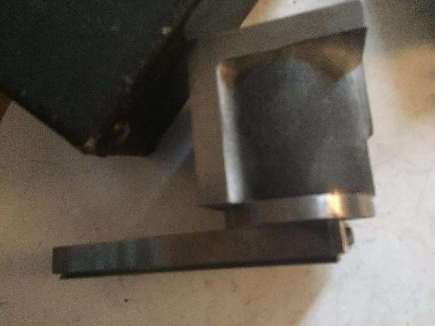 USED J & S THE TOOL MASTER,J & S TOOL Angle AND Radius Dresser with