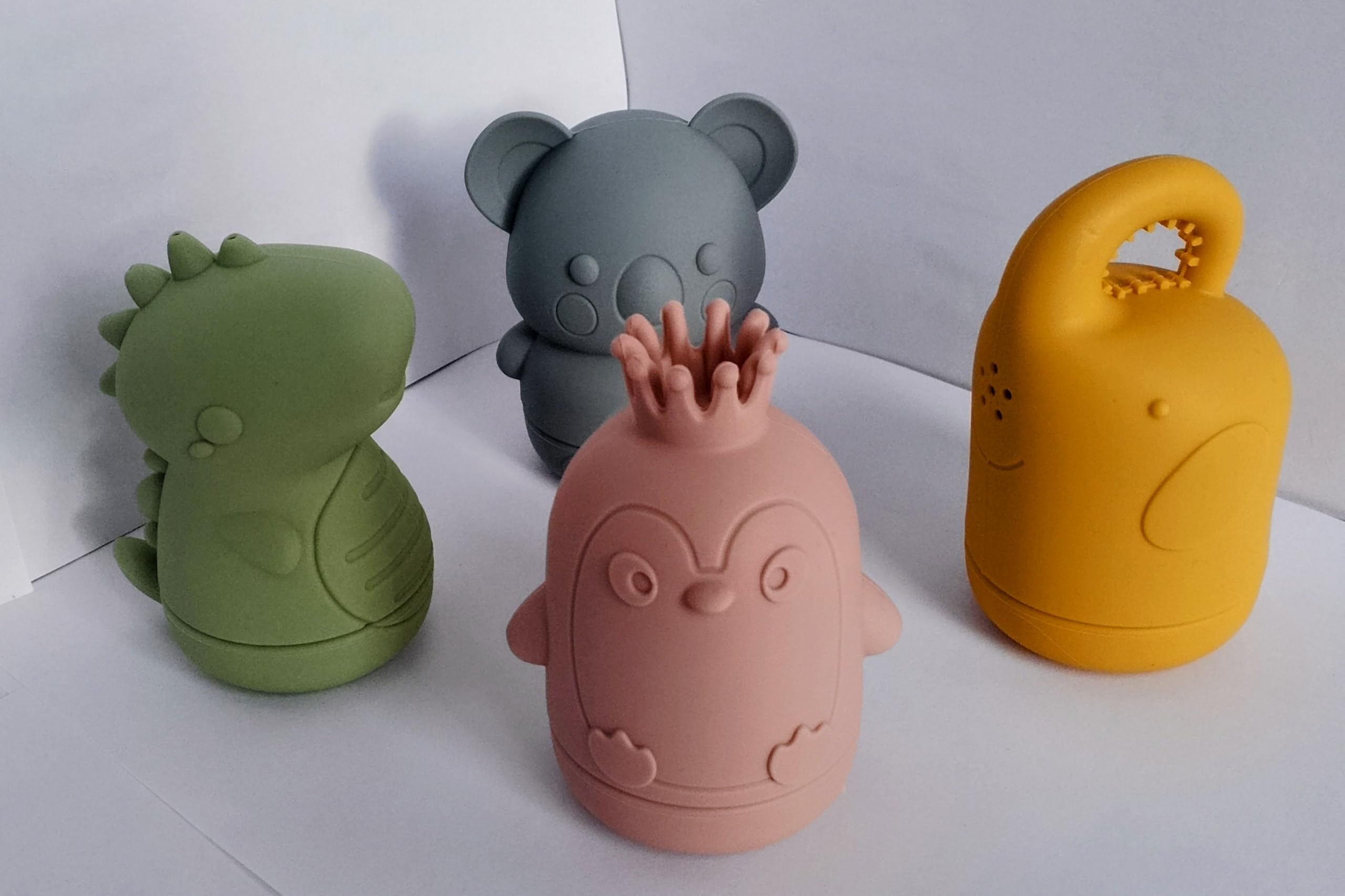 Baby Bath Toys for Babies and Toddlers – Set of 4 Soft Silicone Animal Bath Toys, Squeeze & Spray Water Toys, EN71 Tested, 0+ Months