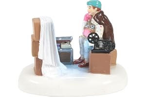 Department 56 Snow Village Accessories National Lampoon's Christmas Vacation Attic Christmas Memories Lit Figurine, 2.6 Inch, Multicolor