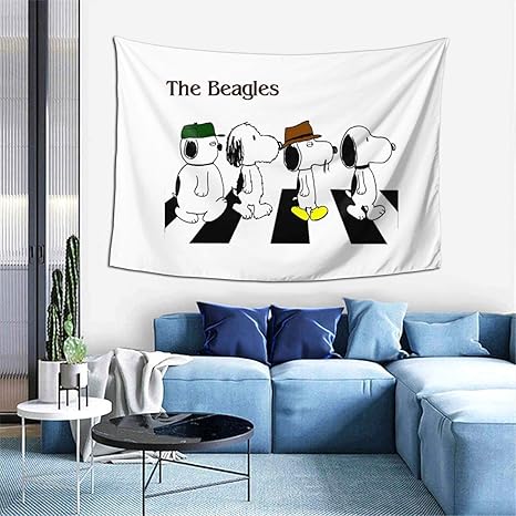 Amazon Co Jp スヌーピー タペストリー 壁掛け ポスター 背景布 壁飾り 家 リビングルーム ベッドルーム 部屋 おしゃれ 100 150cm ホーム キッチン