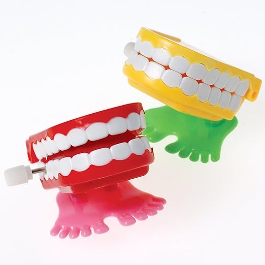 US Toy Wind Up Chattering Teeth Clothing