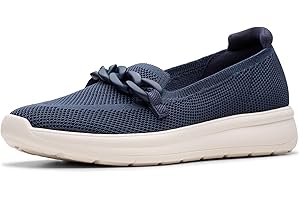 Clarks Womens Ezrinn Cove Moccasin