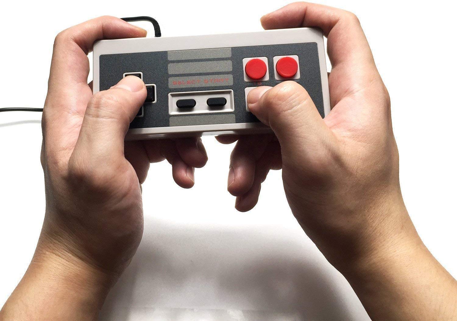 Classic Retro Family Game Console - with 620 Games ，Consoles Video Games, Built in 600 Video Games Consoles, (AV Out Cable), Children Gift，Bring You Happy Childhood Memories: Video Games