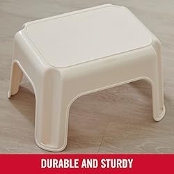 Rubbermaid Roughneck Step-Stool Bisque Lightweight