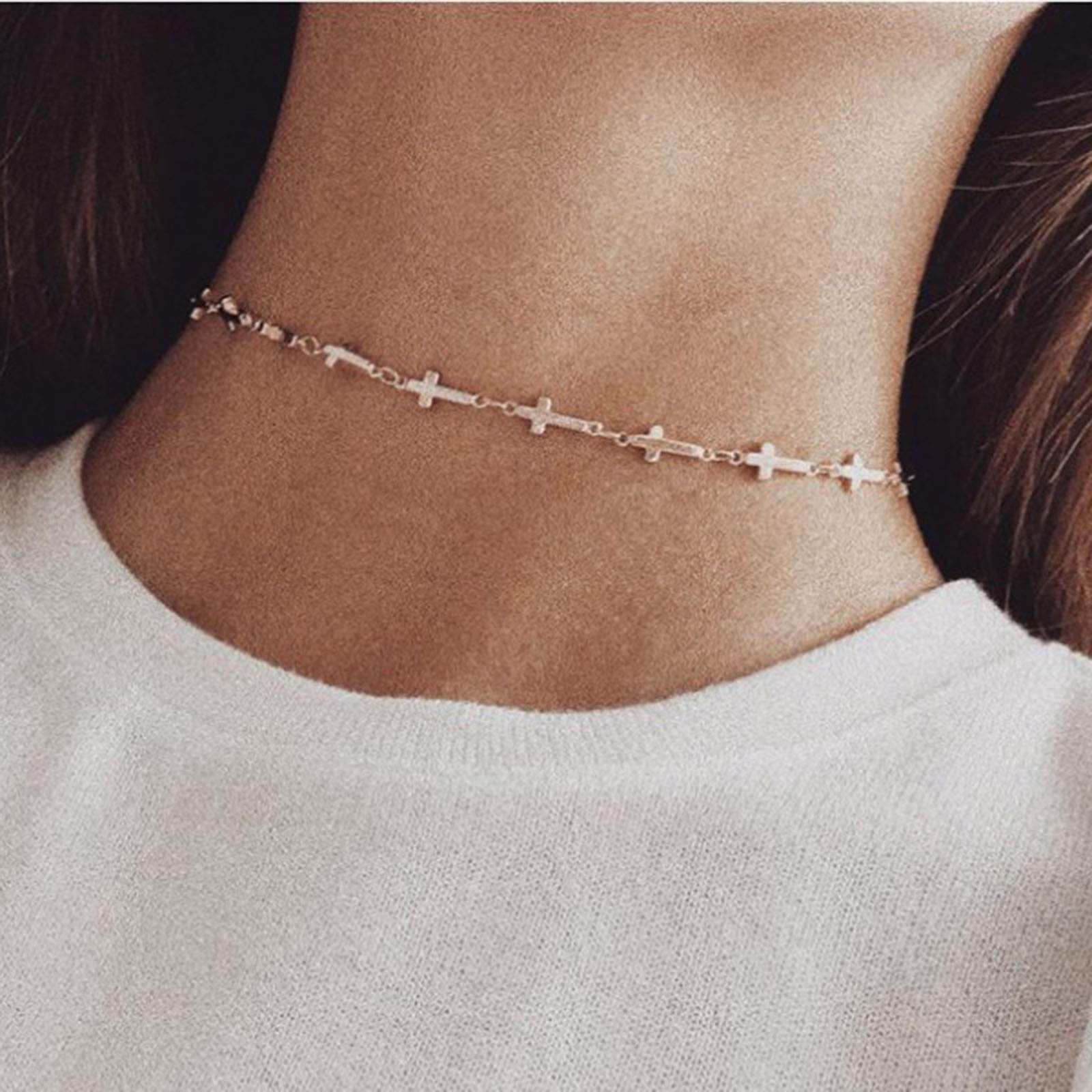TseenYi Cross Choker Necklace Short Silver Cross Sidesways Necklace Chain Religion Necklaces Jewelry for Women and Girls (Silver)