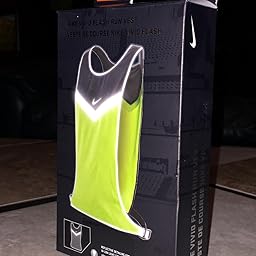 nike vivid strike run vest