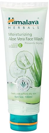 Himalaya Herbals Moisturizing Aloe Vera Face Wash,100ml