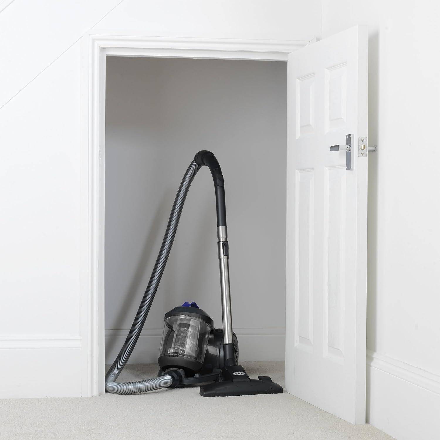 Vacuum Cleaners