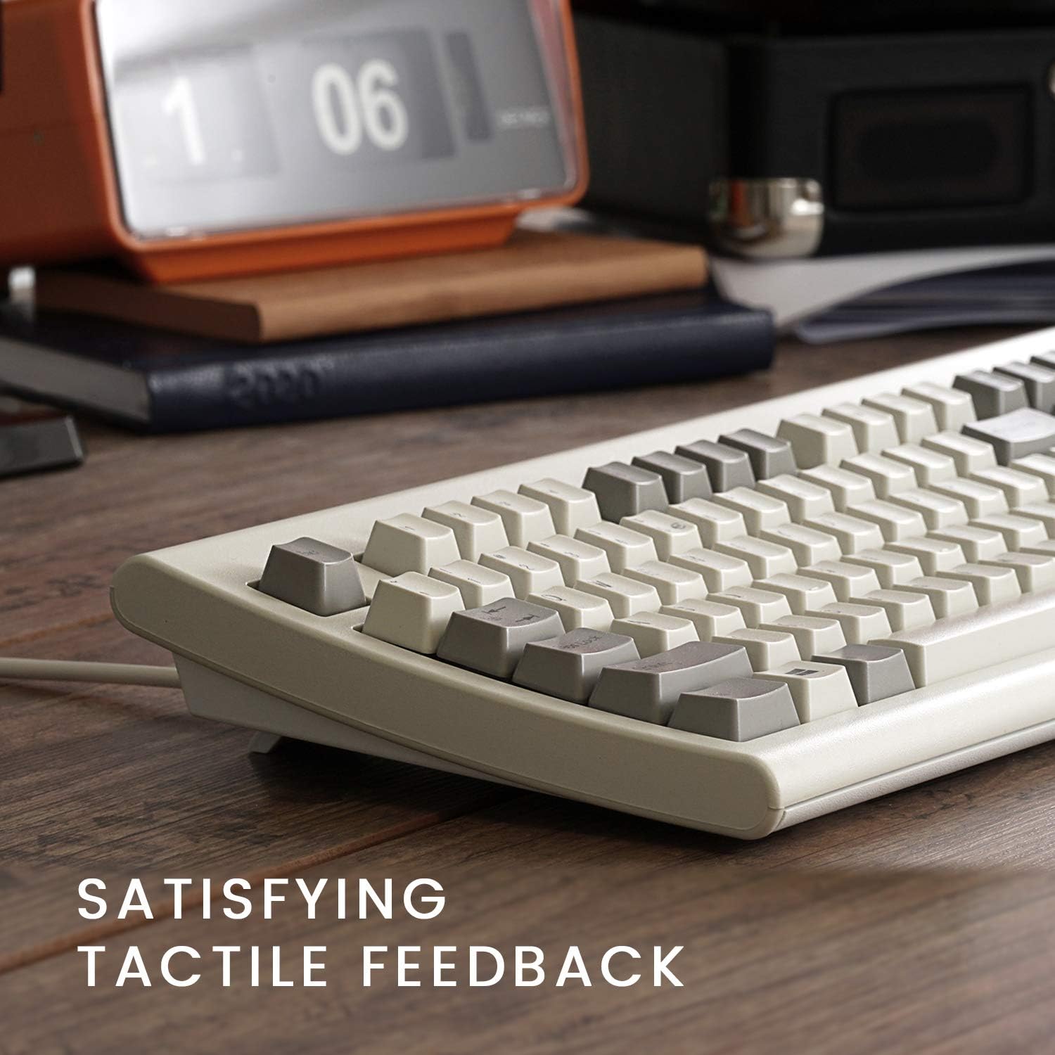 Perixx PERIBOARD-106M, Wired Performance Full-Size USB Keyboard, Curved Ergonomic Keys, Classic Retro Gray/White Color, US English Layout: Computers & Accessories