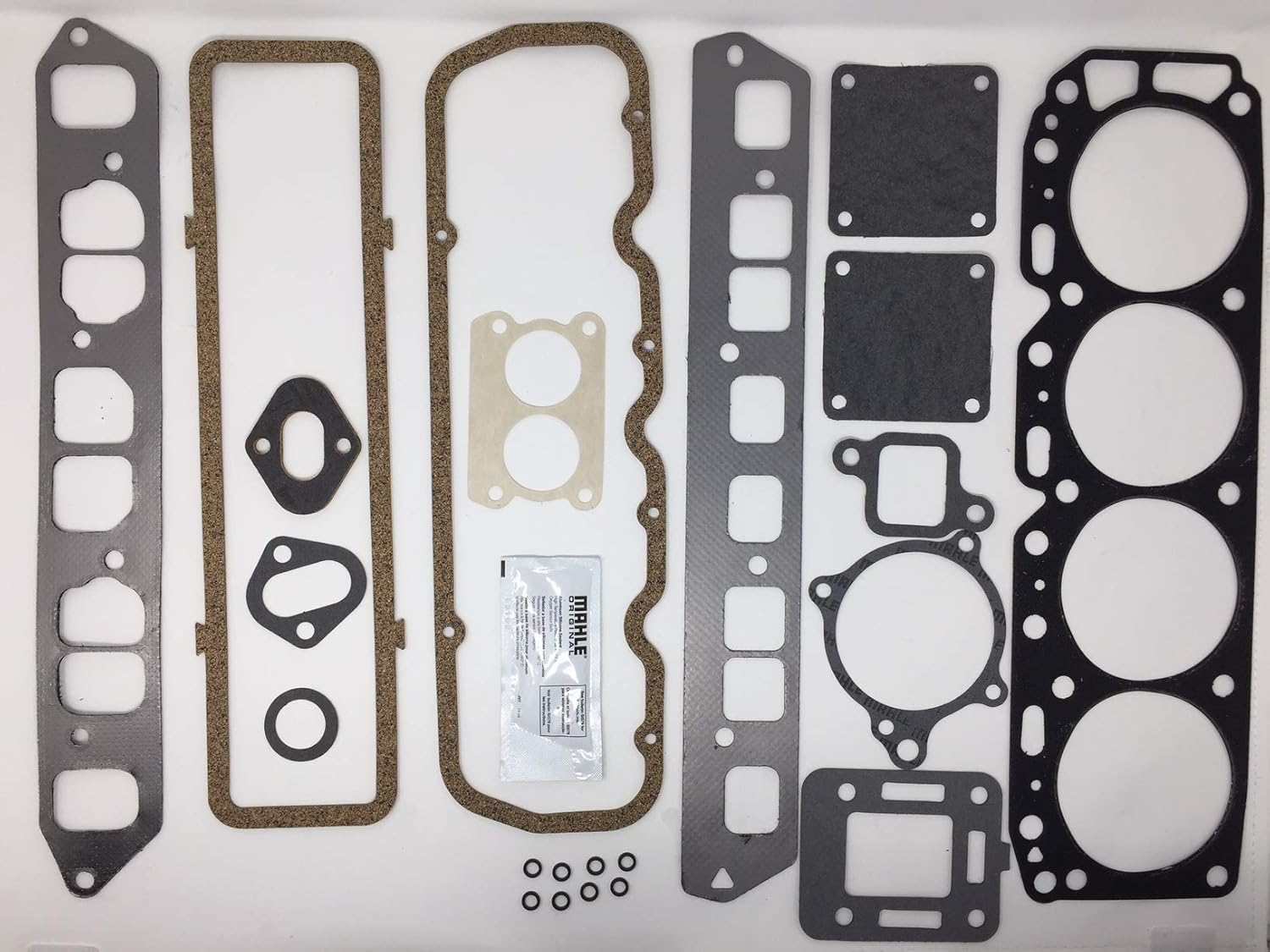 3.0L, 181 CID Mercruiser, Volvo Penta, GM Marine Overhaul Gasket Kit. Replaces Mercruiser 27-810846A05