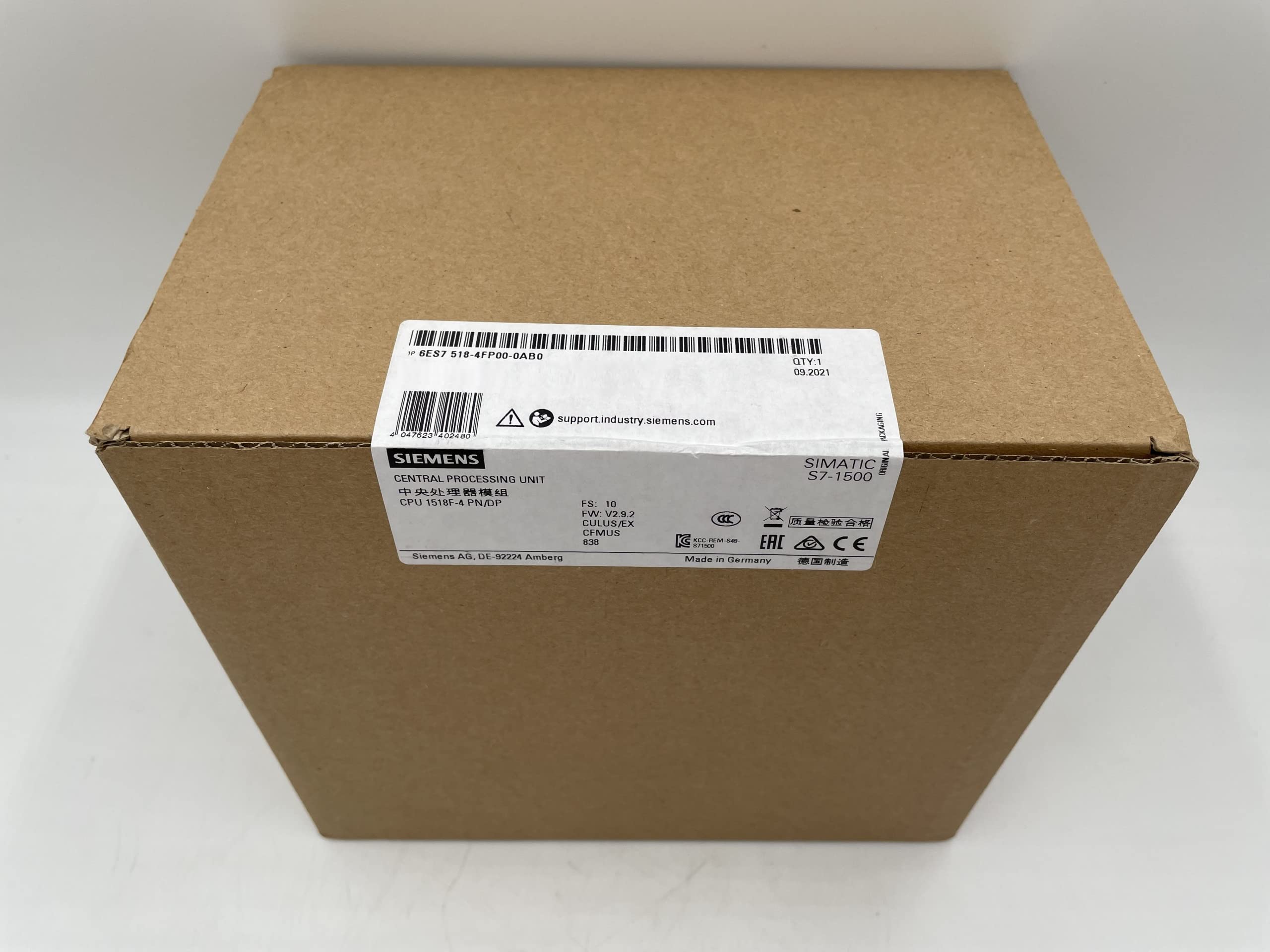 Siemens SIMATIC S7 1500F 6ES7518-4FP00-0AB0 CPU