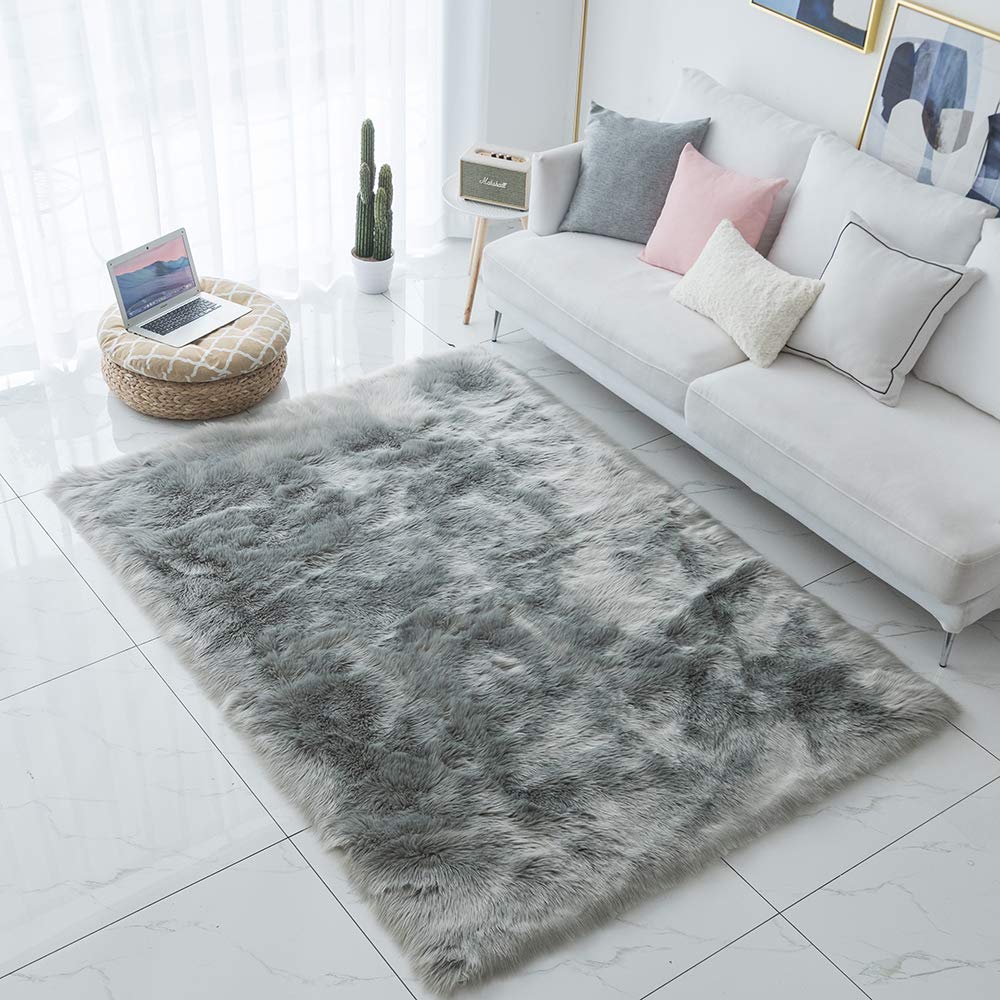 Best 7 foot rug in grey for the living room
