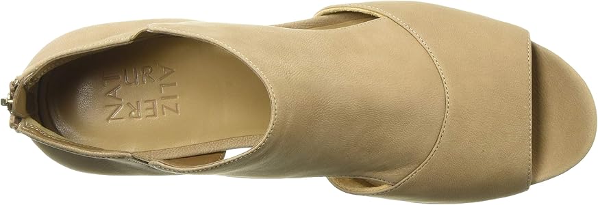 naturalizer greyson bootie