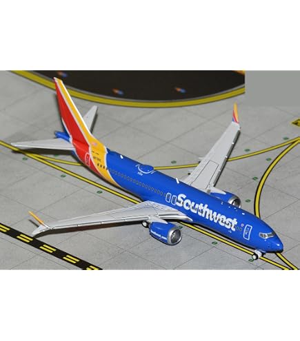 Amazon.com: GeminiJets G2SWA1216 Southwest Airlines Boeing 737 MAX
