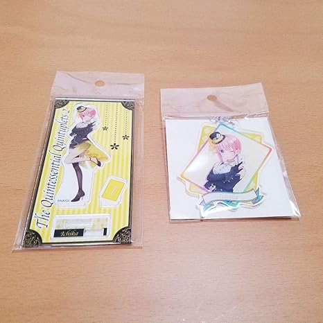 Amazon アニメイト 五等分の花嫁 中野一花 アクスタ ちょいデカキーホルダー マジシャン アイドル 芸能人グッズ 通販