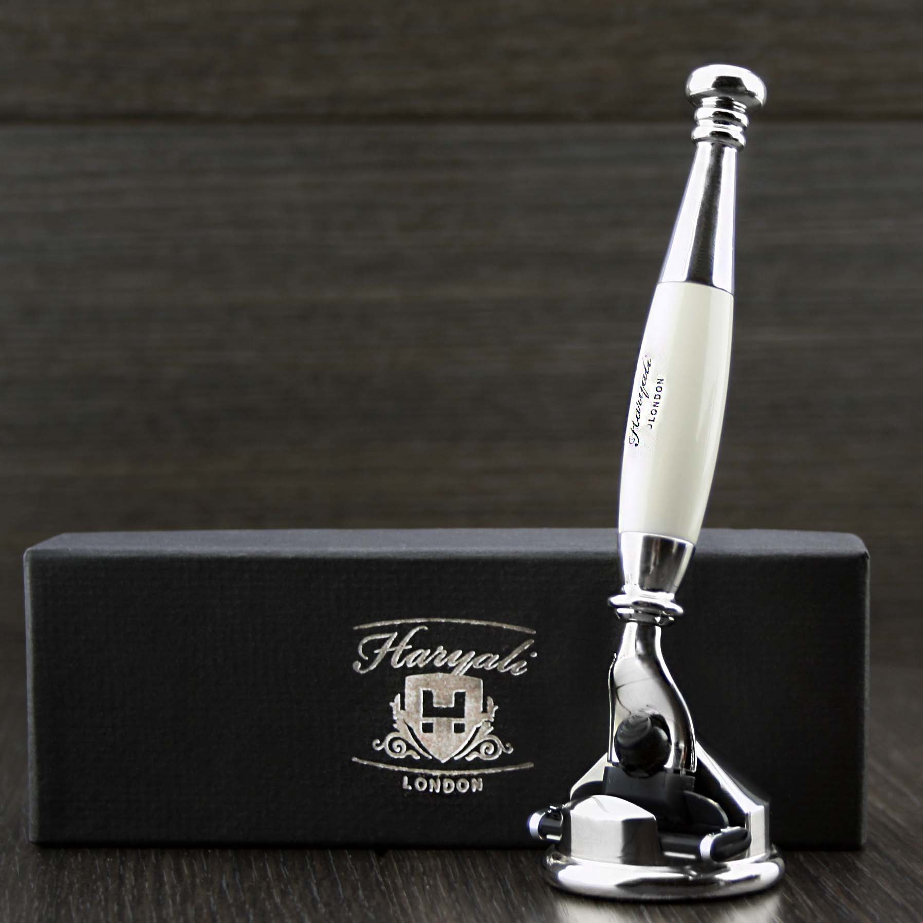 Haryali London, Triple Edge Razor with Stand – Precision Razor Compatible with All 3 Edge Refills – Cartridge Shaving Razor with Razor Stand Holder, Wet Shaving Razor for Beard and Moustache