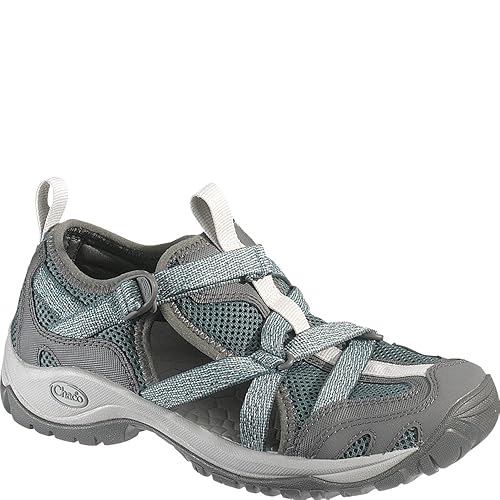 chaco water shoes