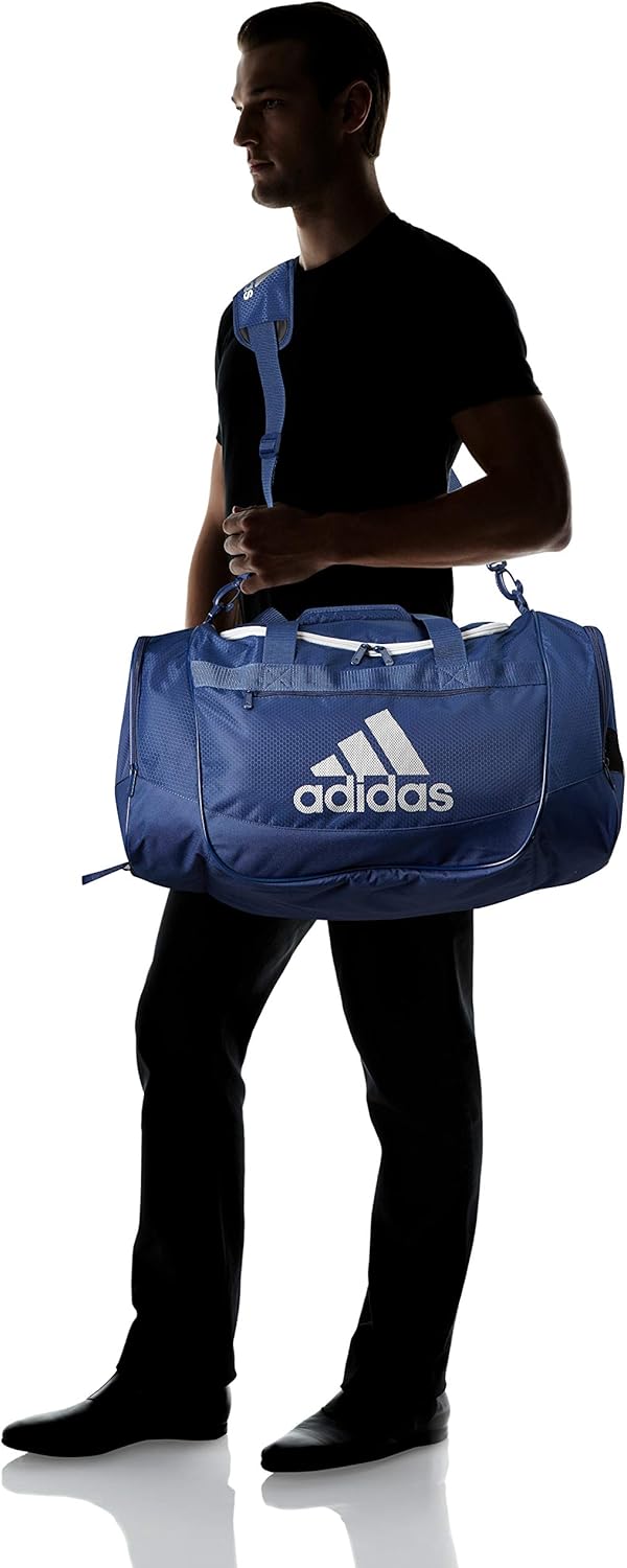 adidas Unisex Defender III Medium Duffel Bag, Tech Indigo Blue/Metallic Silver, Medium: Clothing