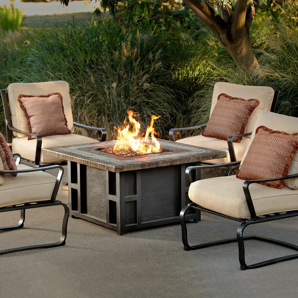 Agio Springfield Gas Fire Pit With Copper Reflective Fire Glass