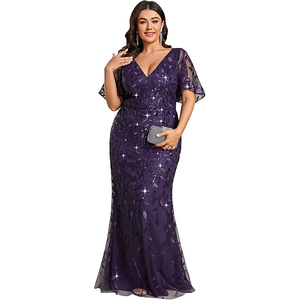 Amazon.com: Modest Plus Size Formal Evening Gown Black/Gold : Clothing,  Shoes & Jewelry