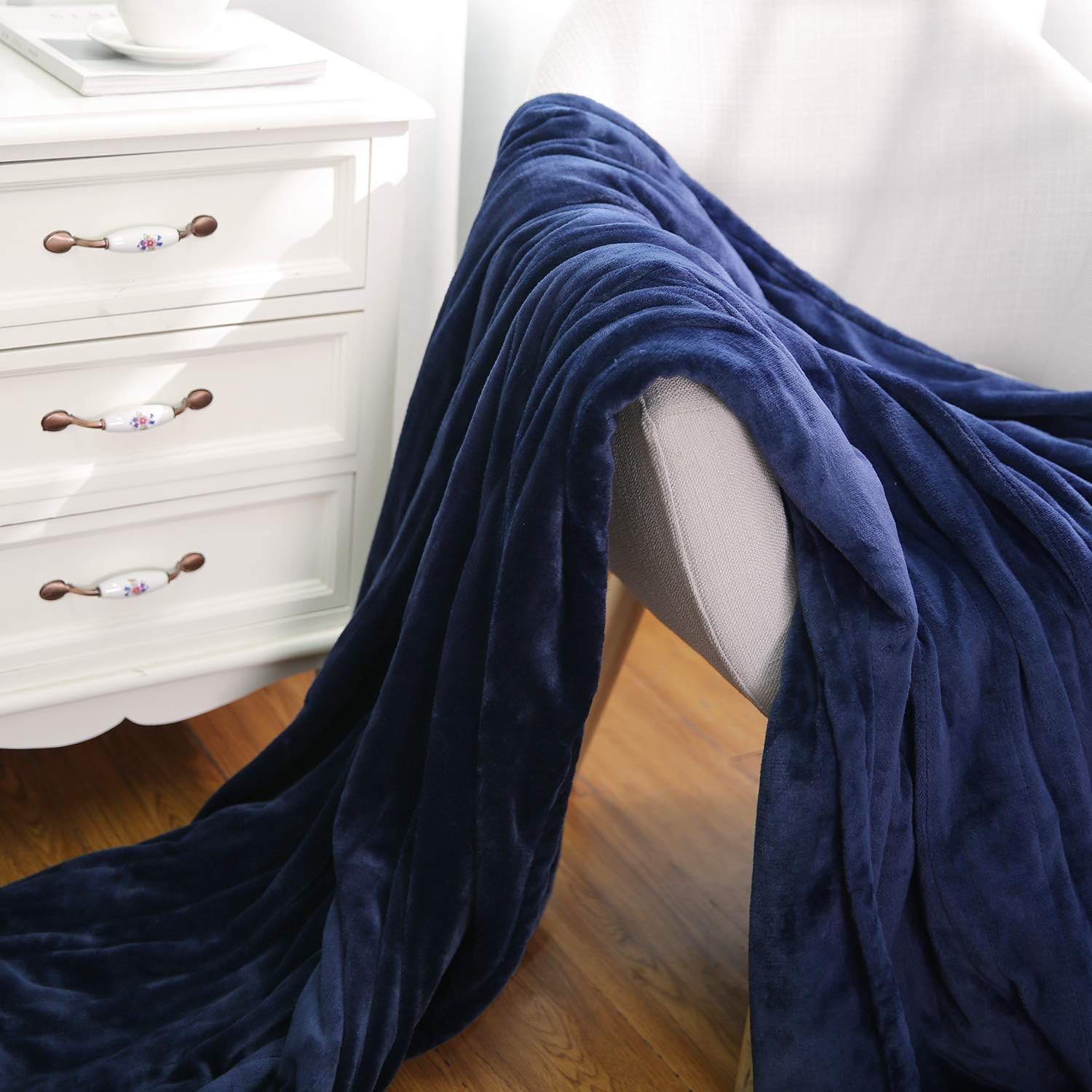 MaxKare Large Electric Heated Blanket Adjustable Timer 3 Heating Levels, 62" x 84"in Heated Throw Blanket Auto-Off Feature Machine-Washable Fabrics Full Body Comfort: Kitchen & Dining