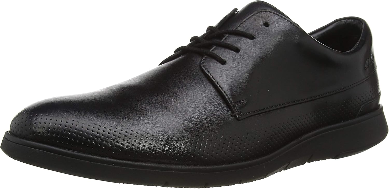 clarks leather black