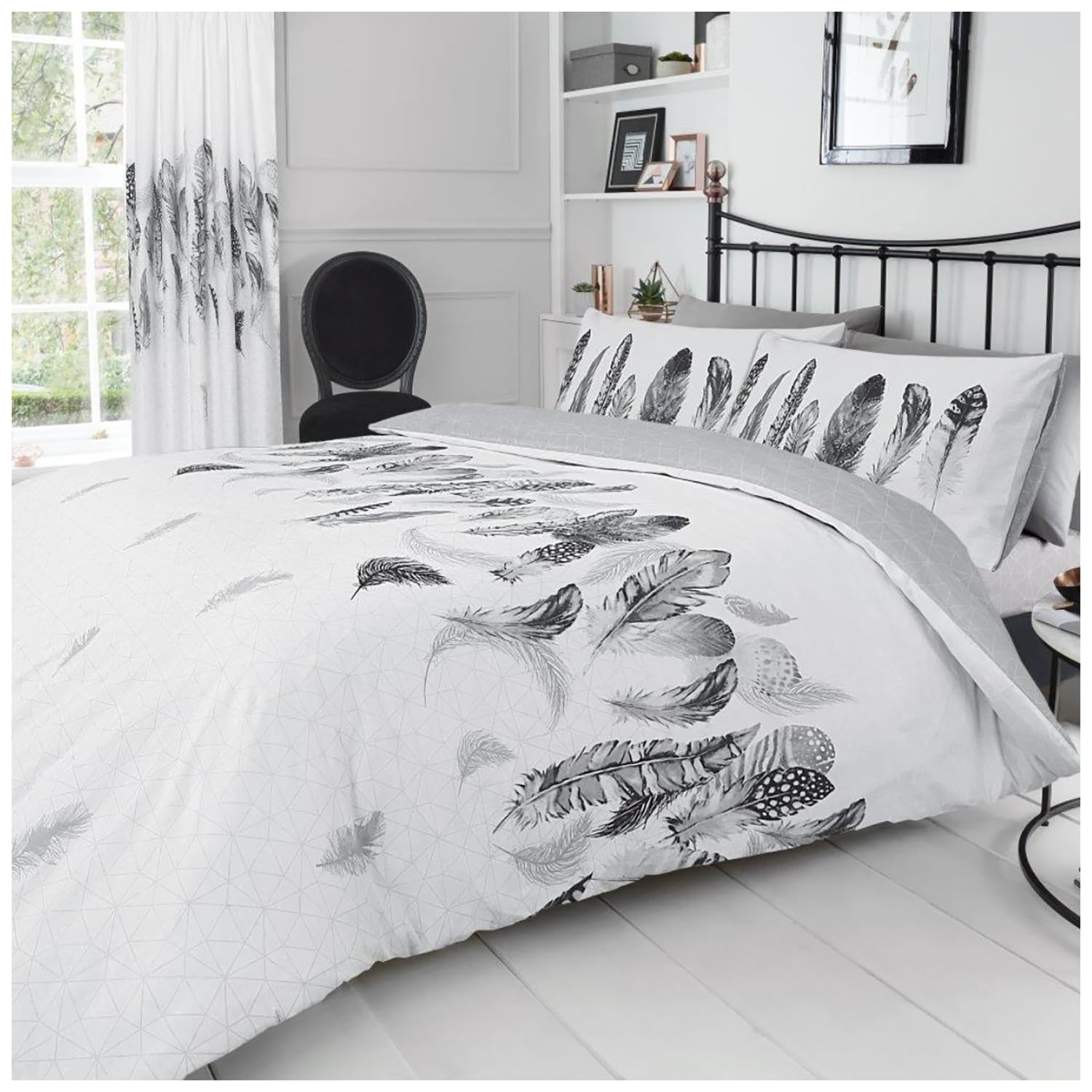GC GAVENO CAVAILIA Feather Duvet Cover Set, Geometric Bedding King Size, Breathable Comforter Bed Set, White (699941)